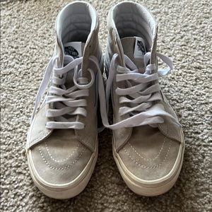 Women’s Vans ankle high shoes